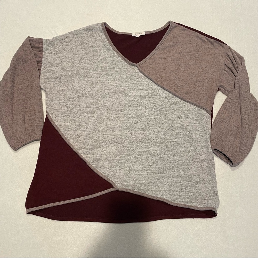 Ava James sweater, Colorblock V-Neck Sweater, large